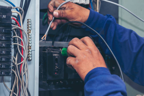 Best Electrician Near Me  in West Siloam Springs, OK